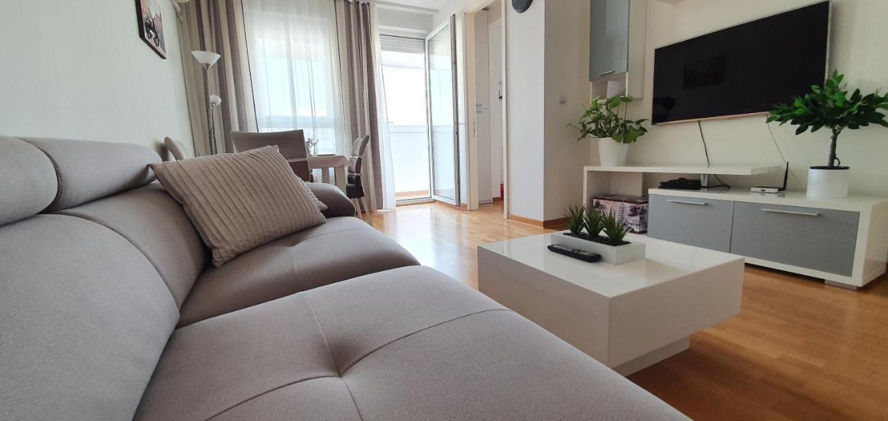 Royal Apartment Belvill Beograd Ngoại thất bức ảnh