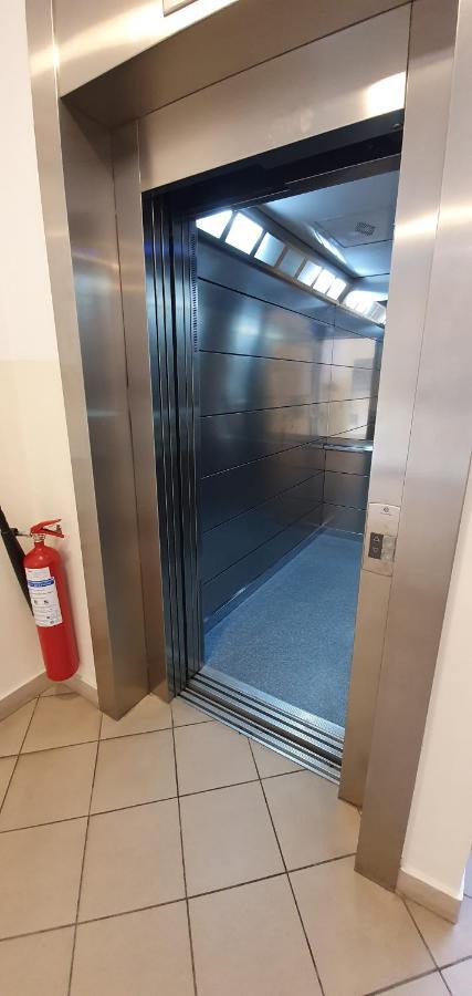 Royal Apartment Belvill Beograd Ngoại thất bức ảnh