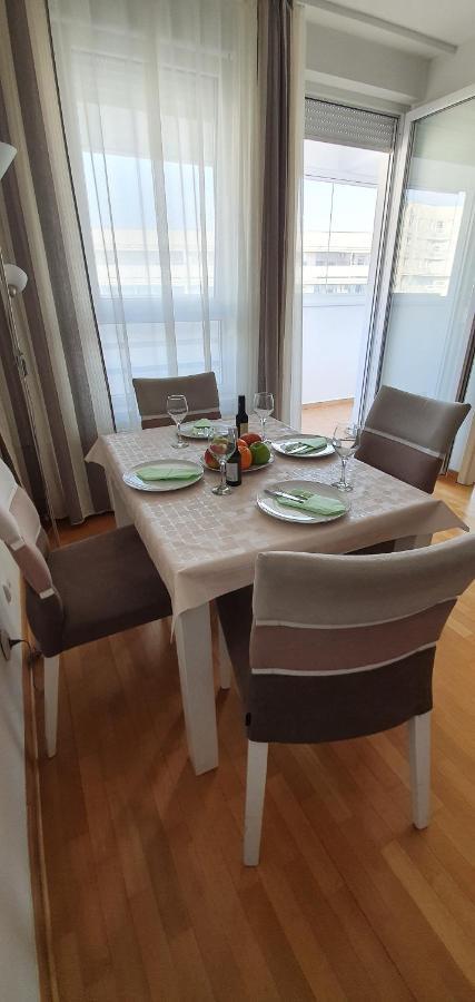 Royal Apartment Belvill Beograd Ngoại thất bức ảnh